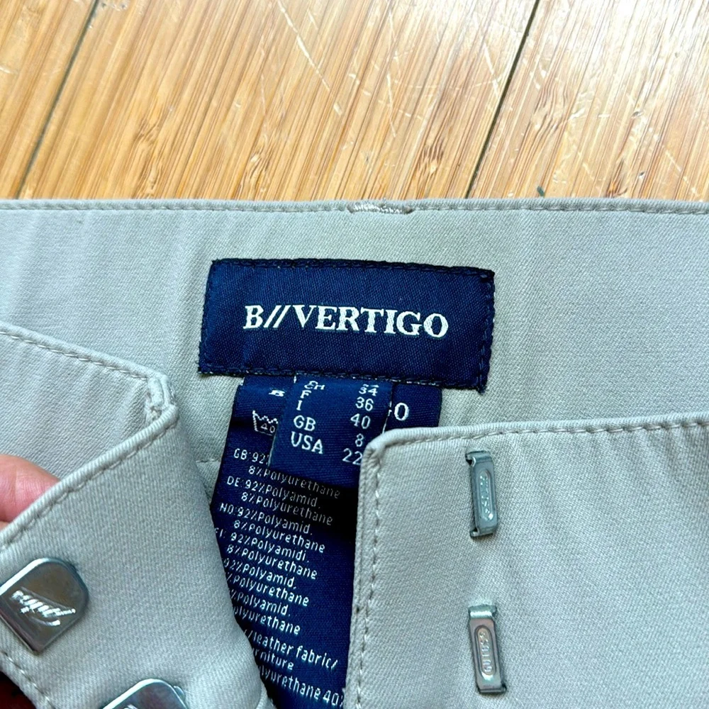 B Vertigo Tiffany Brown Knee Patch - Picture 3 of 3